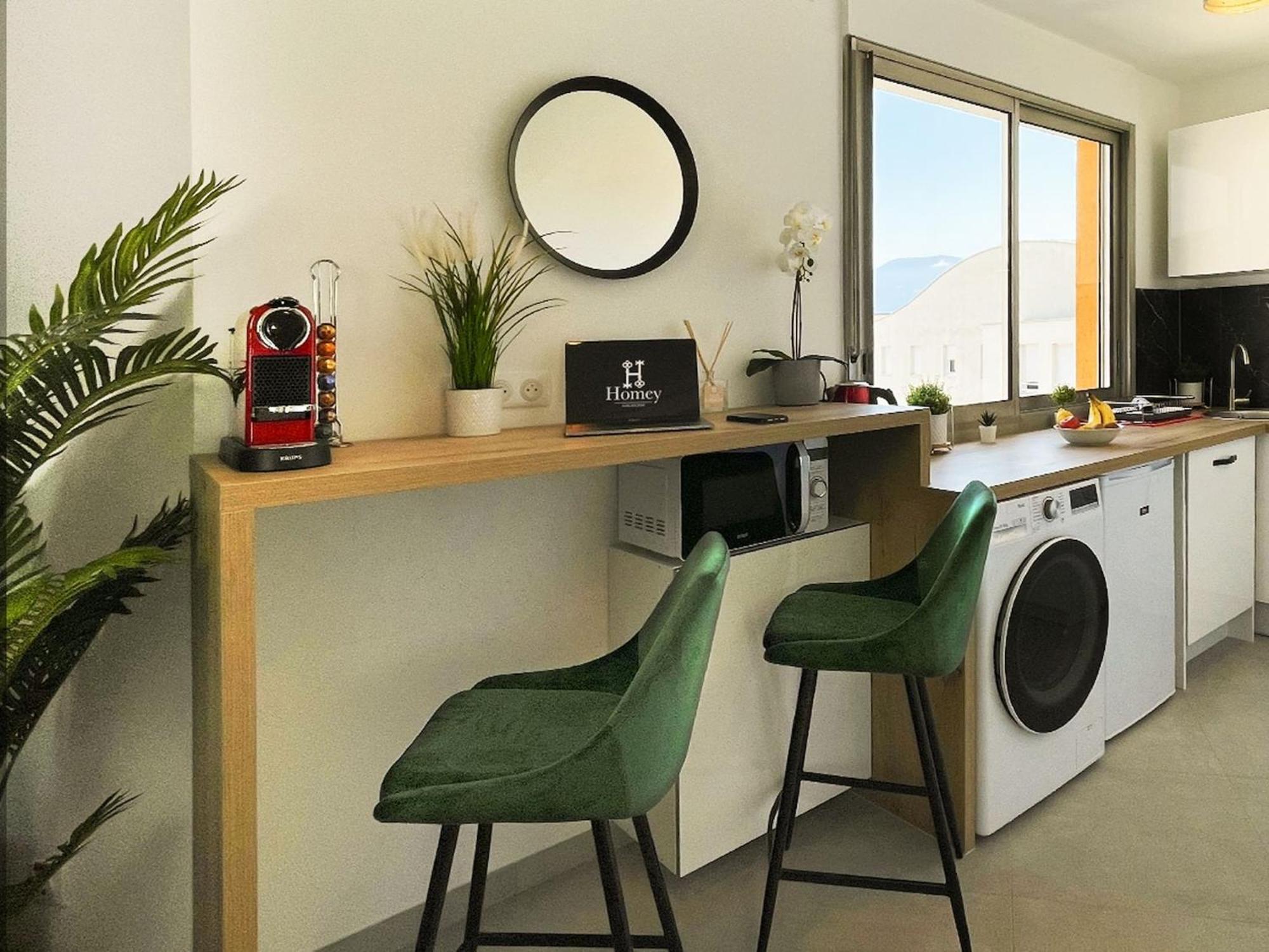 Homey Superchill - Appartement Moderne Et Tout Equipe - Netflix Et Wifi Inclus - Situe En Hyper-Centre - Proche Geneve Annemasse Exterior foto
