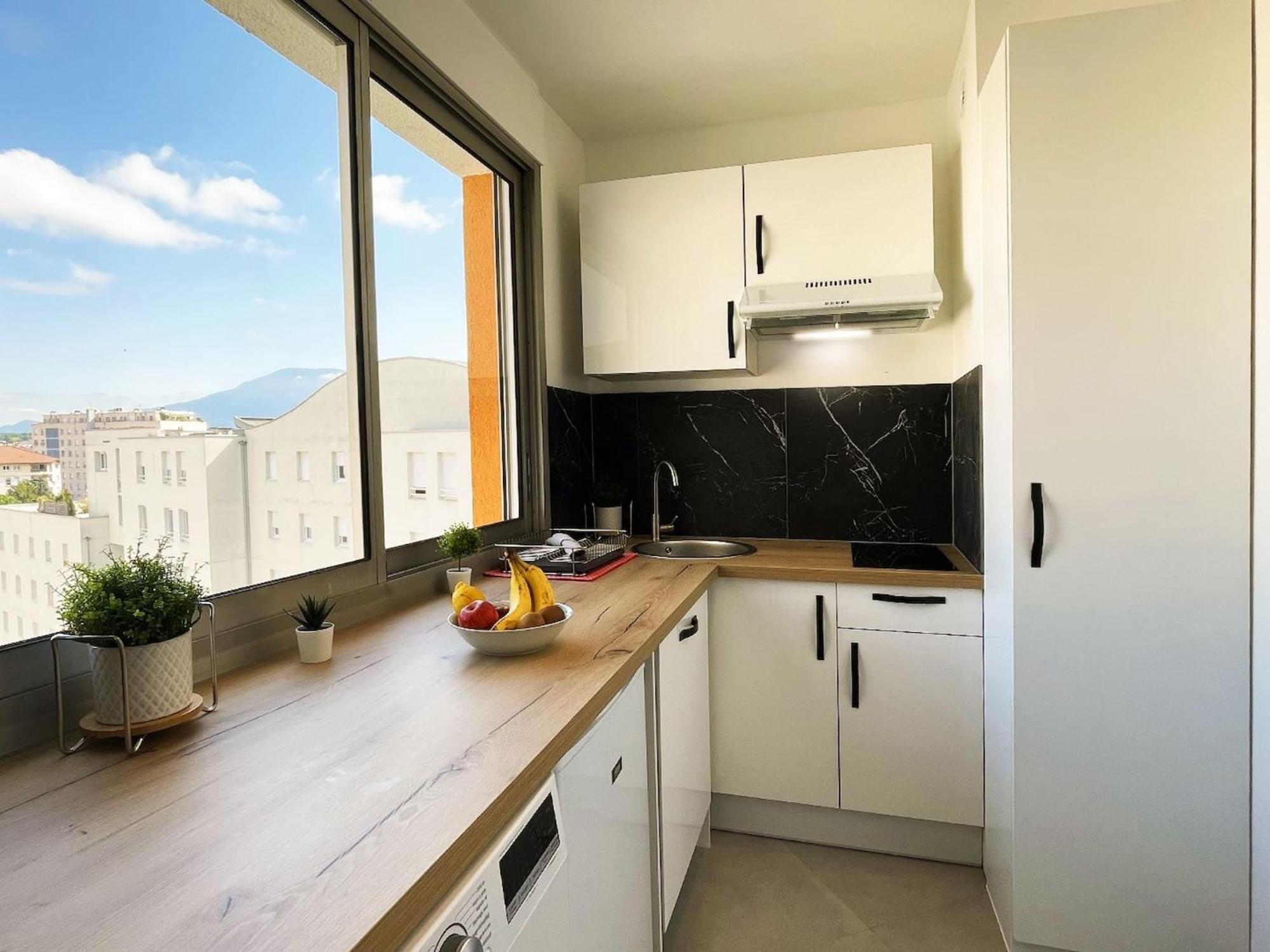 Homey Superchill - Appartement Moderne Et Tout Equipe - Netflix Et Wifi Inclus - Situe En Hyper-Centre - Proche Geneve Annemasse Exterior foto