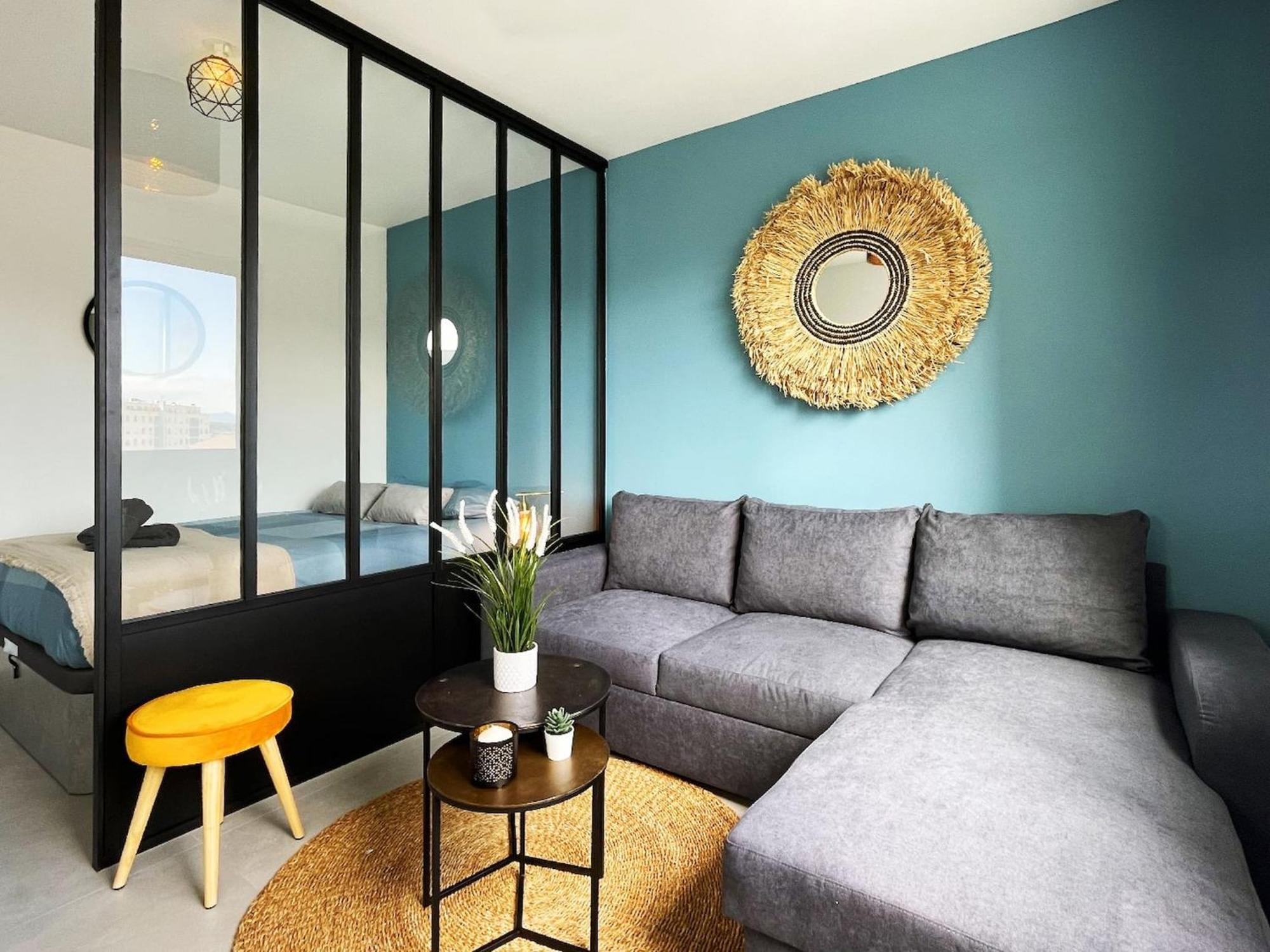 Homey Superchill - Appartement Moderne Et Tout Equipe - Netflix Et Wifi Inclus - Situe En Hyper-Centre - Proche Geneve Annemasse Exterior foto